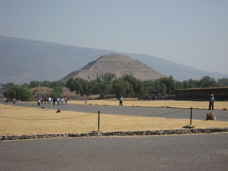 Mexico Pyramids - Mexico City 2009 0055.jpg - A trip to the Teotihuacan area of Mexico to visit the pyramids. A vast complex and a great climb to the top. This was followed by lunch in a cave, then a visit to the historical center of Mexico City. March 2009.